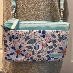 Sketchers Crossbody/Belt Bag/ Wristlet